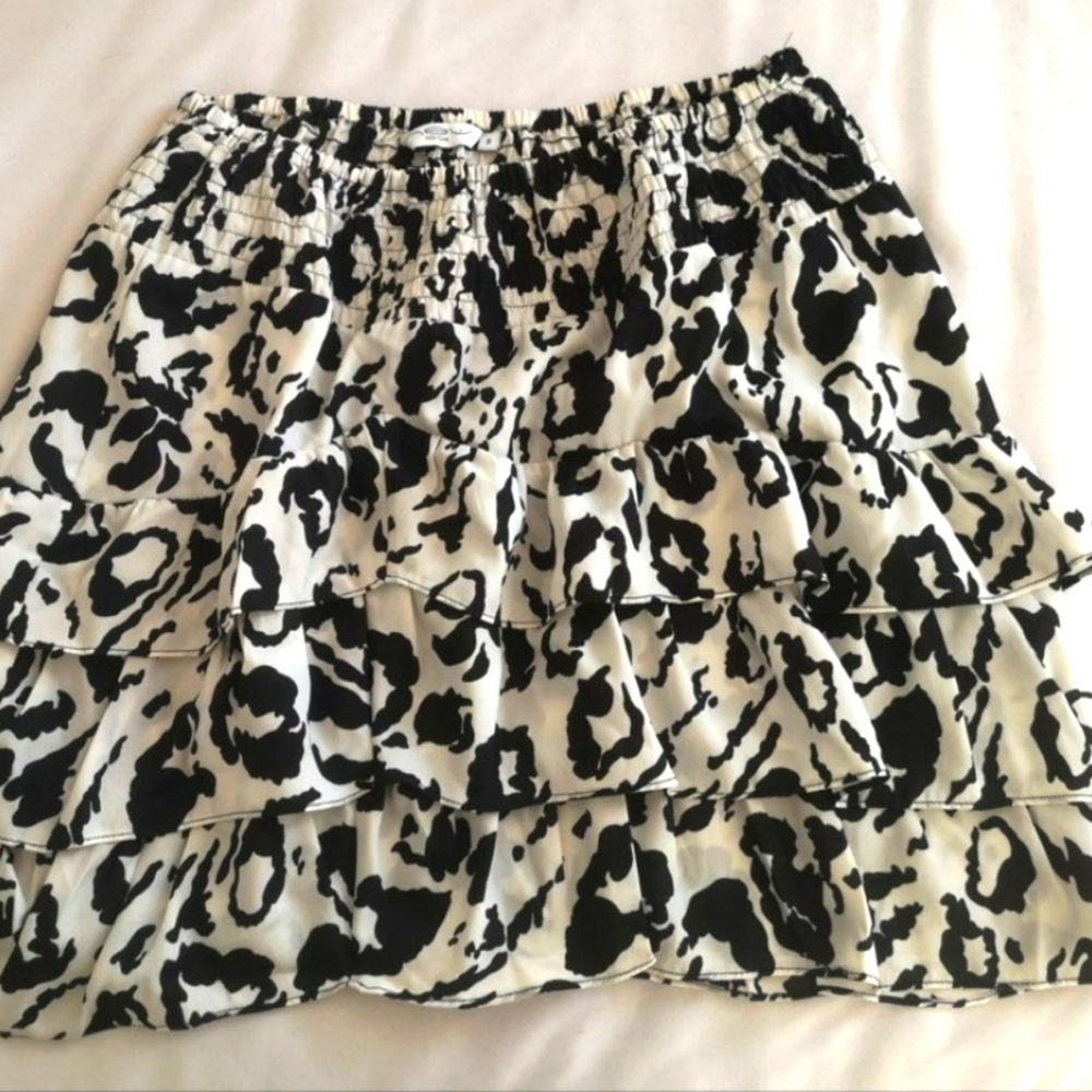 Black and white skirt